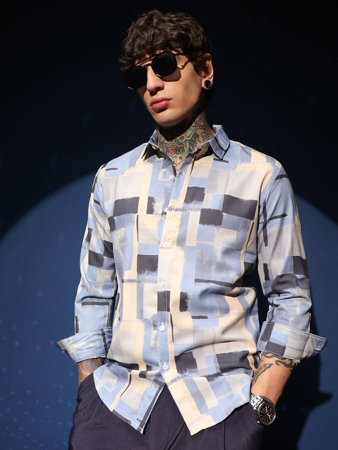 Cubic-Overlap Shirt