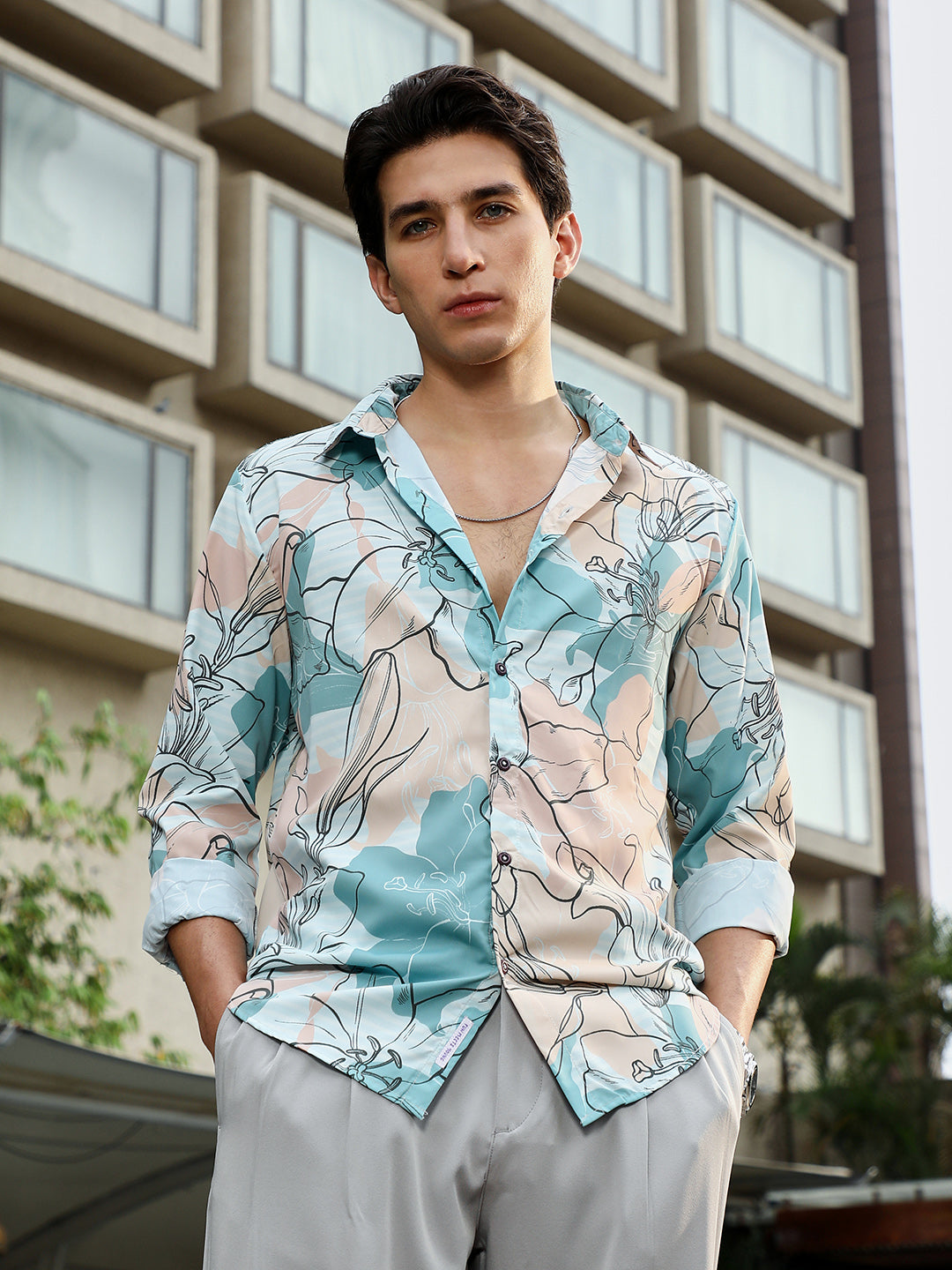 Botanical-Outline Imprint Shirt